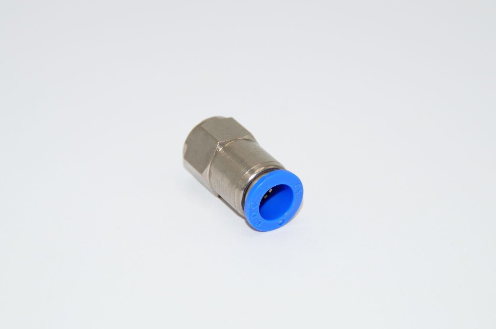 LUCHT PUSH-IN SCHROEFBUS 8MM X 1/8