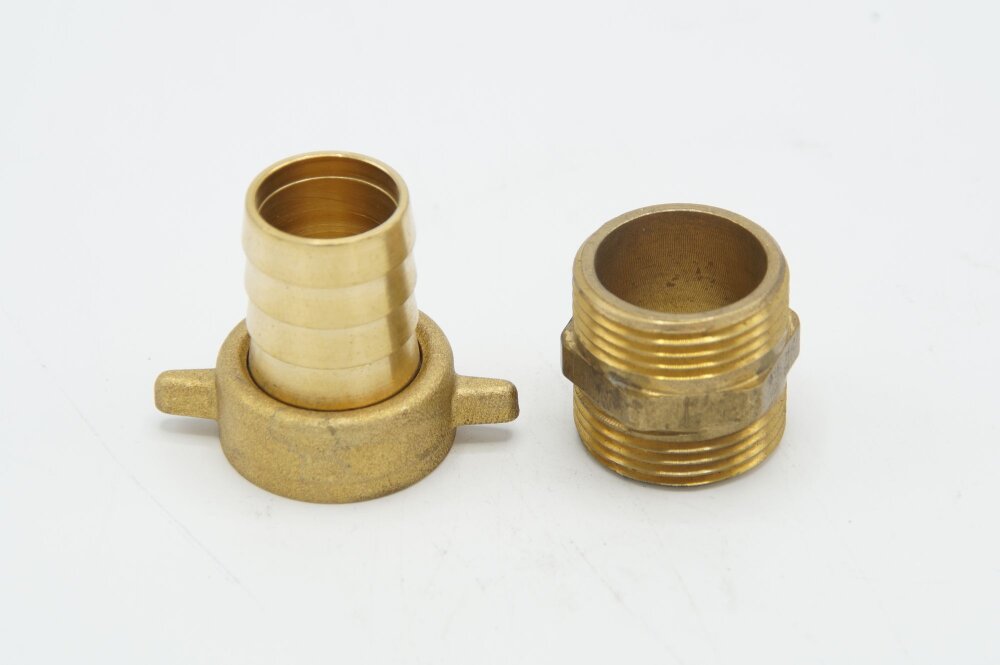 MESSING NIPPEL CONISCH 3/4"BUI