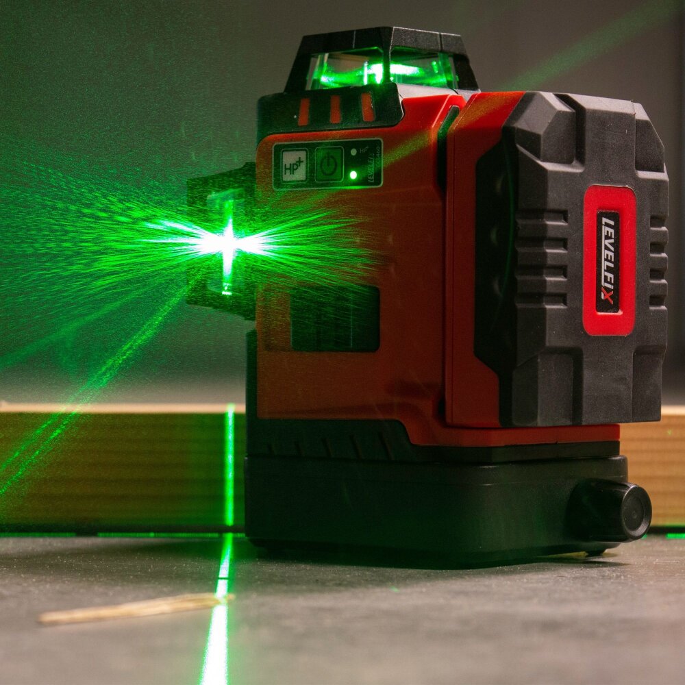 3D CONE LIJNLASER CCL460G SET MET STATIEF