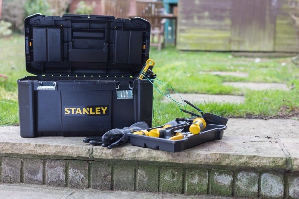 STANLEY GEREEDSCHAPKOFFER ESSENTIAL 19"