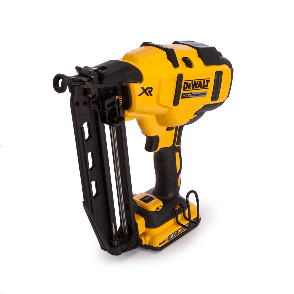 DCN660D2-QW AFWERKTACKER 18VOLT