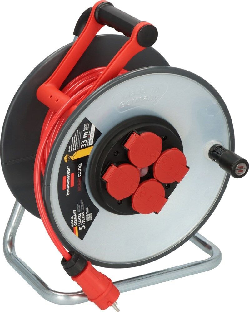 PROFESSIONAL STEELCORE KABELHASPEL SC 3110 33M IP44 H07BQ-F 3X1.5