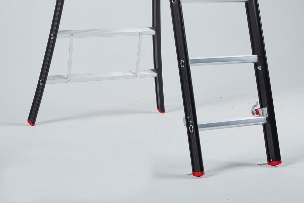 NEVADA LADDER 3X12 NZR 3083 ZWART GECOAT
