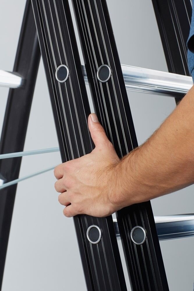 NEVADA LADDER 3X12 NZR 3083 ZWART GECOAT