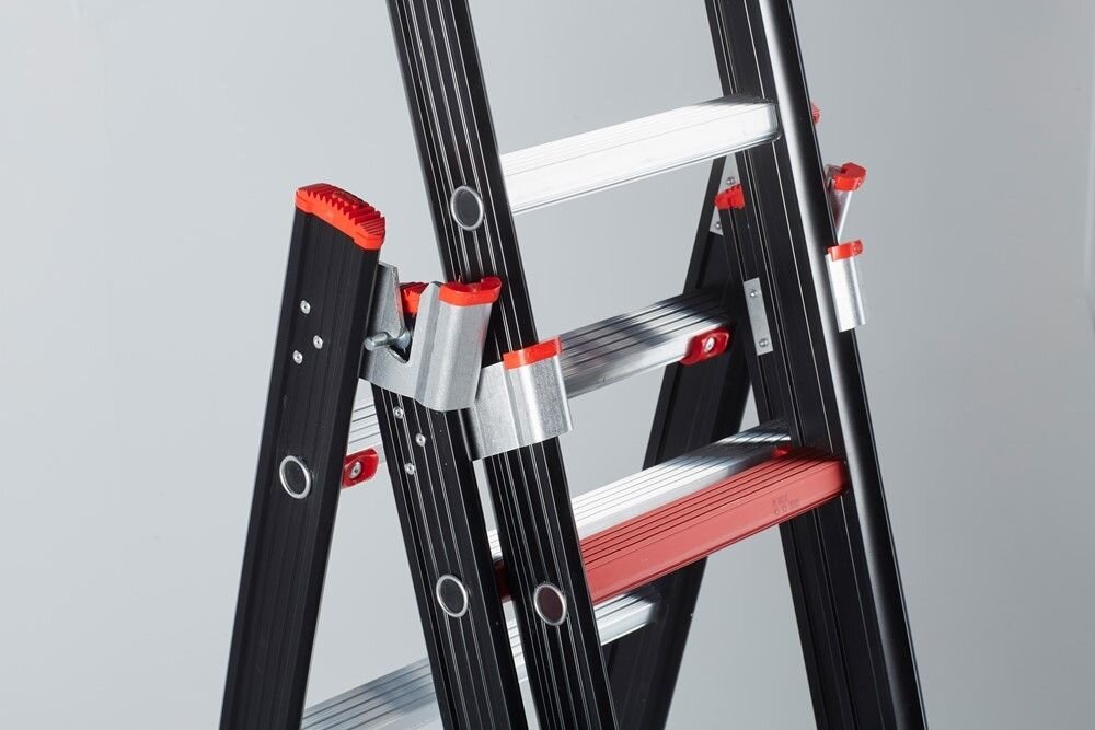 NEVADA LADDER 3X14 NZR 3094 ZWART GECOAT