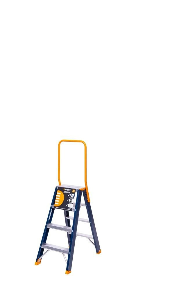 MASTER DUBBELE TRAP 2 X 4 TREDEN