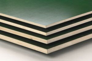 BETON MULTIPLEX GROEN 1250MM X 2500MM X 18MM