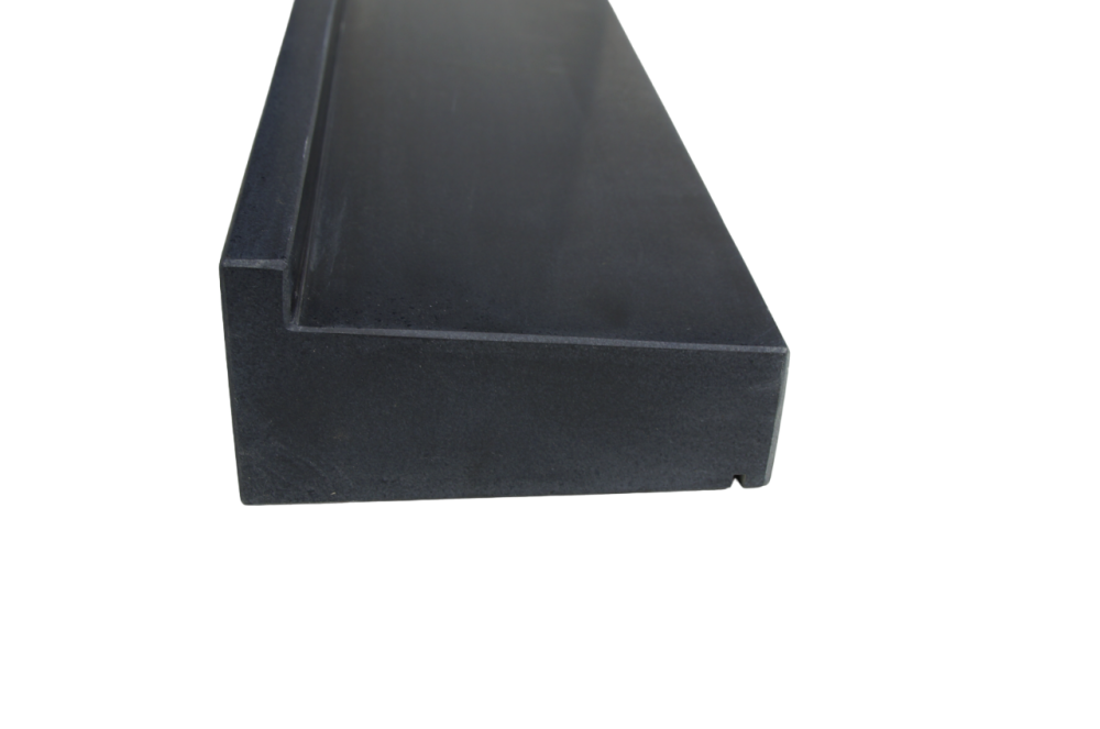 RAAMDORPEL FORWARD BASALT 140X60MM LENGTE TOT 2200MM